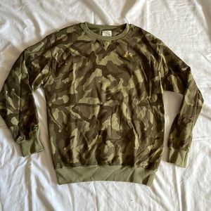 Billabong pull over